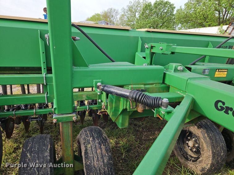 image for item EI3795 Great Plains Solid Stand 15 no-till grain drill