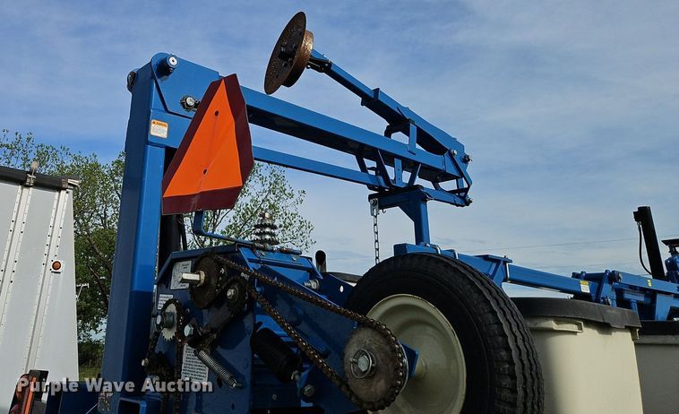 image for item EI3796 Kinze 3600 no-till planter