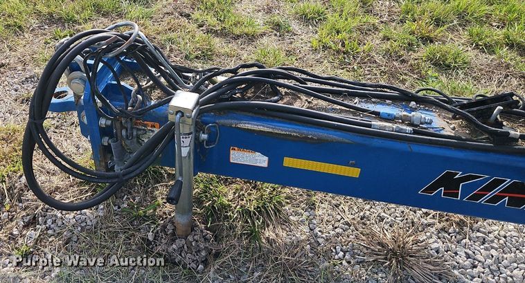 image for item EI3796 Kinze 3600 no-till planter