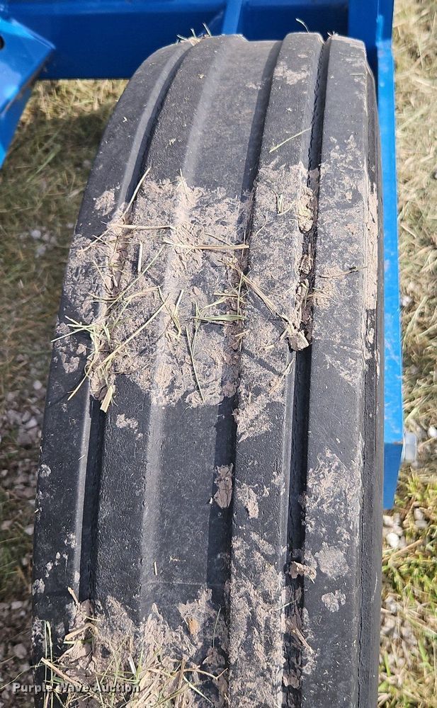 image for item EI3796 Kinze 3600 no-till planter