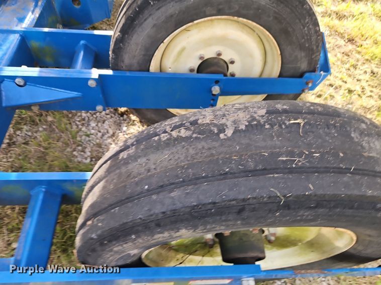 image for item EI3796 Kinze 3600 no-till planter