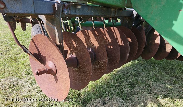 image for item EI3797 John Deere  630 tandem disk