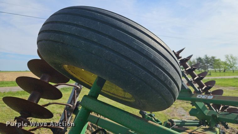 image for item EI3797 John Deere  630 tandem disk