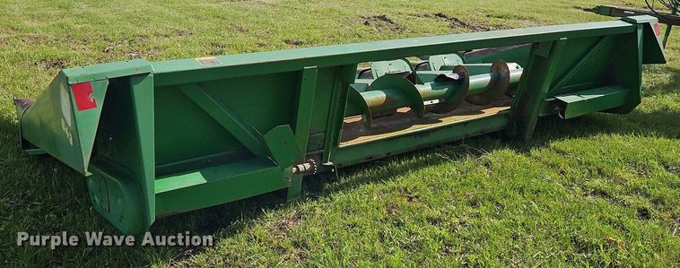 image for item EI3798 John Deere  643 corn head