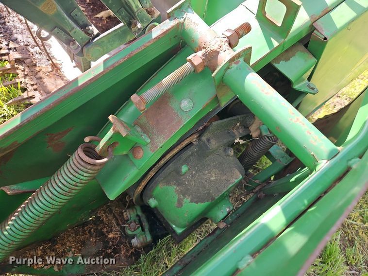 image for item EI3799 John Deere  220 flex head