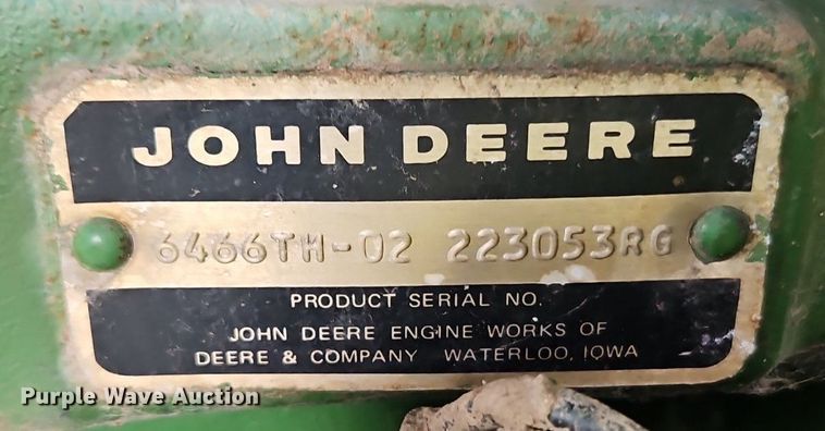 image for item EI3800 1982 John Deere 7720 RWA combine