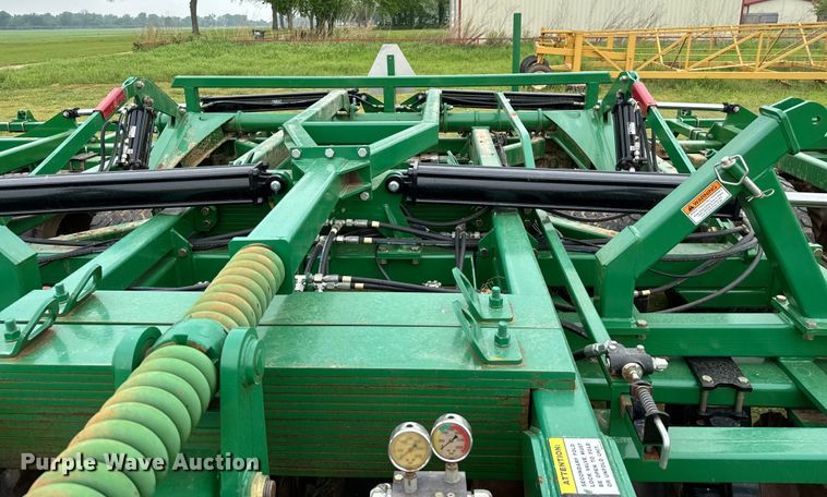 image for item EJ0515 Great Plains 3500 Turbo-Max vertical tillage