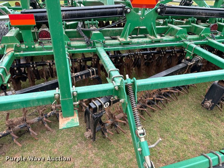 image for item EJ0515 Great Plains 3500 Turbo-Max vertical tillage