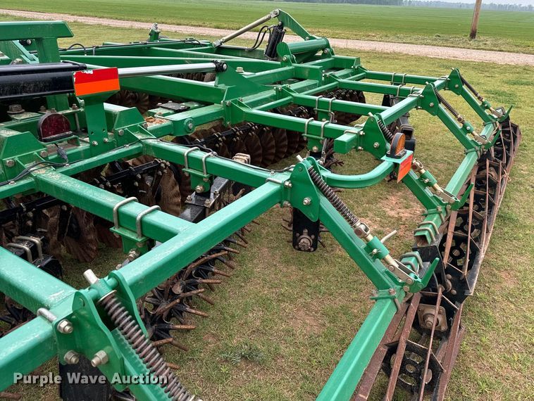 image for item EJ0515 Great Plains 3500 Turbo-Max vertical tillage