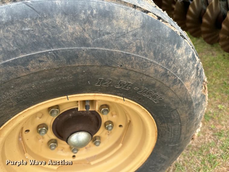 image for item EJ0515 Great Plains 3500 Turbo-Max vertical tillage