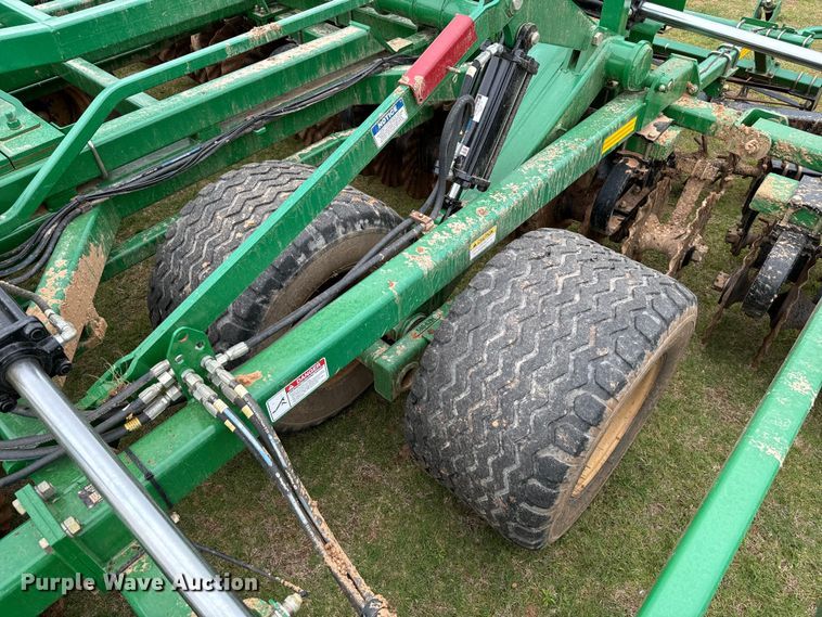 image for item EJ0515 Great Plains 3500 Turbo-Max vertical tillage