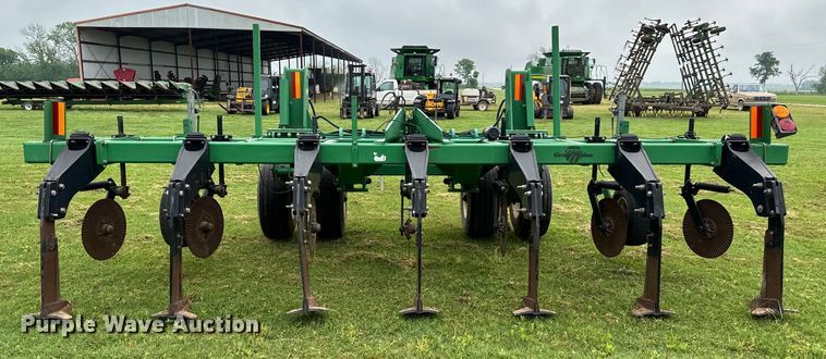 image for item EJ0516 Great Plains 175 ripper