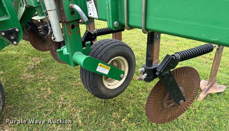 image for item EJ0516 Great Plains 175 ripper