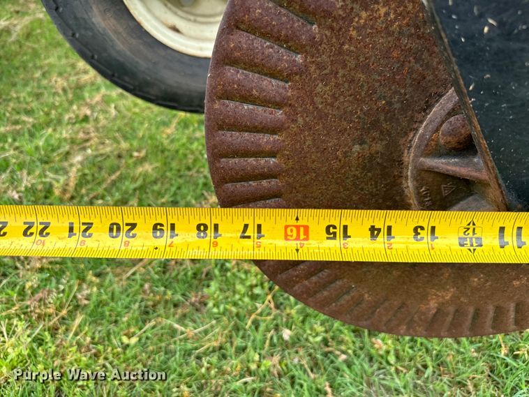 image for item EJ0516 Great Plains 175 ripper