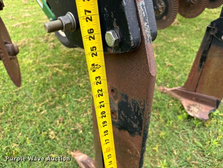 image for item EJ0516 Great Plains 175 ripper