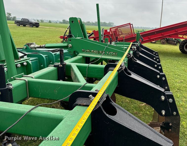 image for item EJ0516 Great Plains 175 ripper