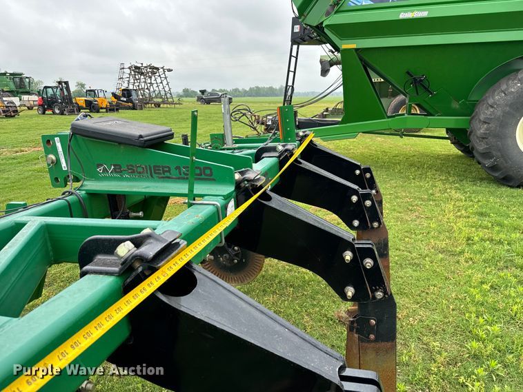 image for item EJ0517 Great Plains  Sub-Soiler 1300 ripper