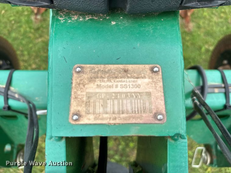 image for item EJ0517 Great Plains  Sub-Soiler 1300 ripper