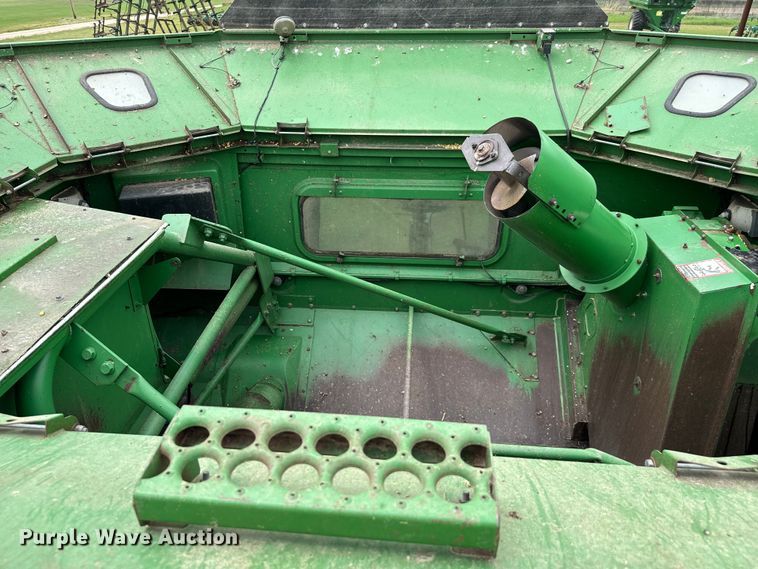 image for item EJ0521 1997 John Deere 9500 RWA combine