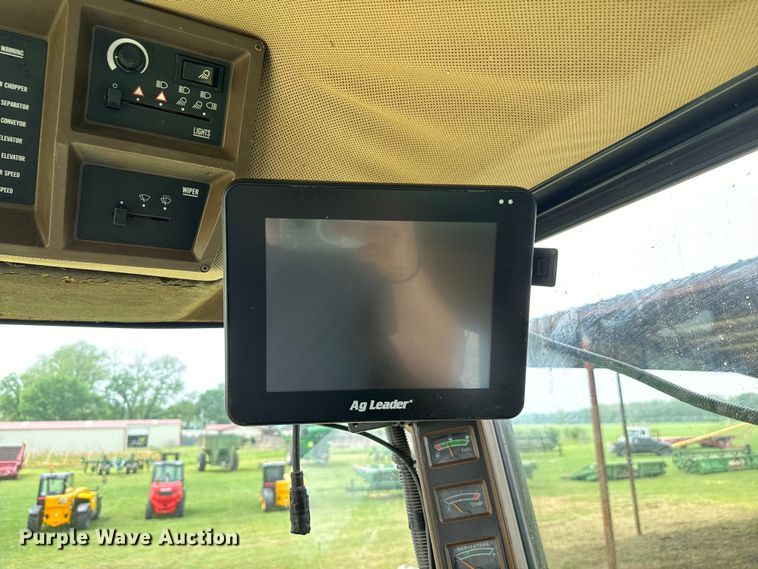 image for item EJ0521 1997 John Deere 9500 RWA combine