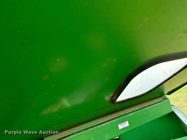 image for item EJ0521 1997 John Deere 9500 RWA combine