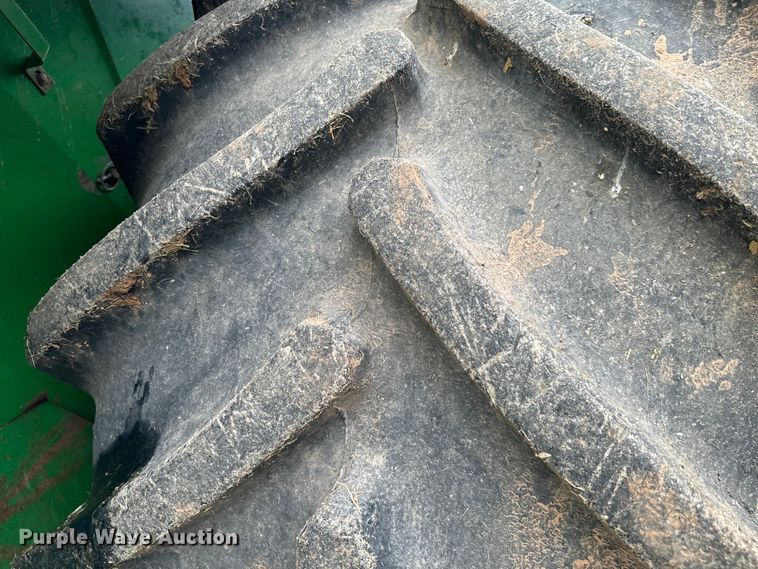 image for item EJ0521 1997 John Deere 9500 RWA combine