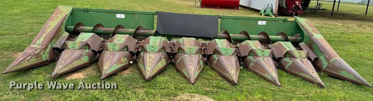 image for item EJ0526 John deere  843 corn head