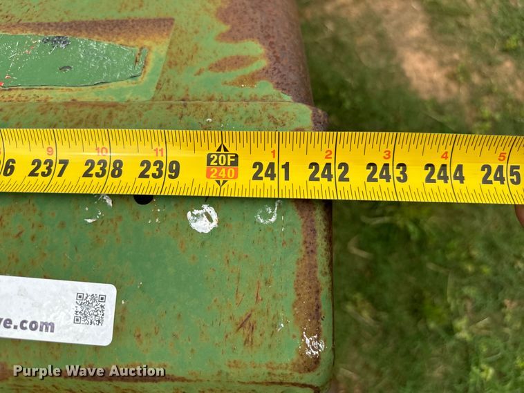 image for item EJ0526 John deere  843 corn head