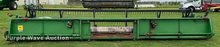 image for item EJ0527 1998 John Deere 925 flex head
