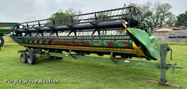 image for item EJ0529 2011 John Deere 630F flex head