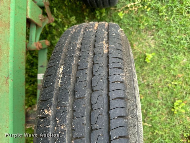 image for item EJ0529 2011 John Deere 630F flex head