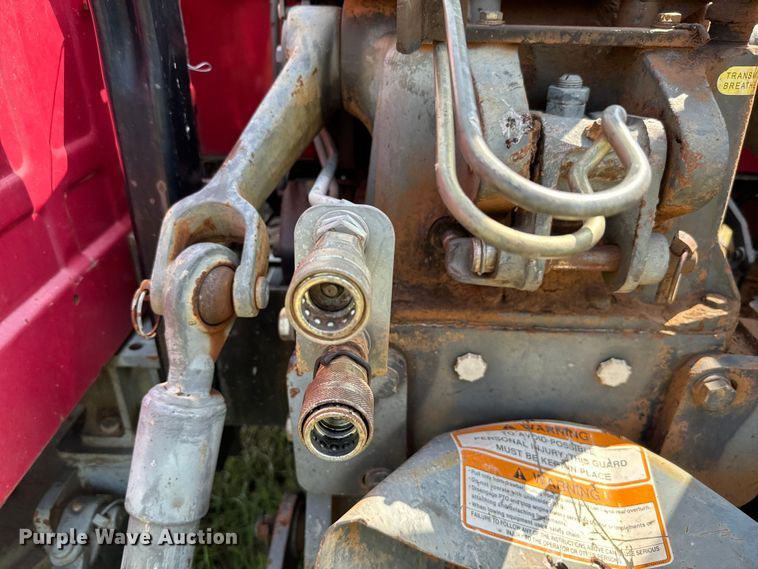 image for item EJ0617 Mahindra 4530 MFWD tractor