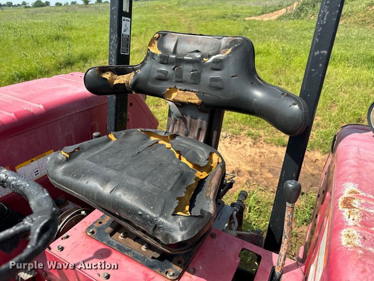 image for item EJ0617 Mahindra 4530 MFWD tractor