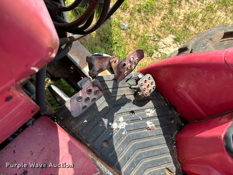 image for item EJ0617 Mahindra 4530 MFWD tractor