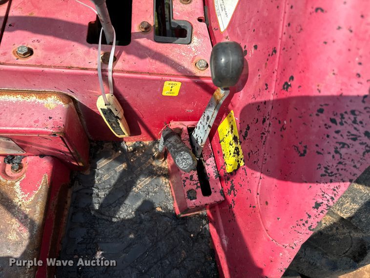 image for item EJ0617 Mahindra 4530 MFWD tractor