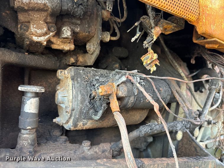 image for item EJ0617 Mahindra 4530 MFWD tractor