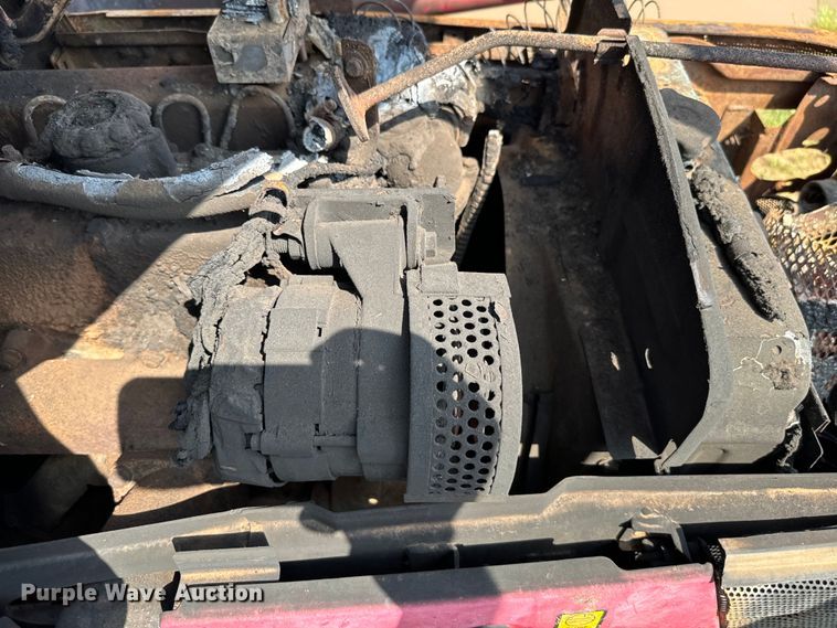 image for item EJ0617 Mahindra 4530 MFWD tractor