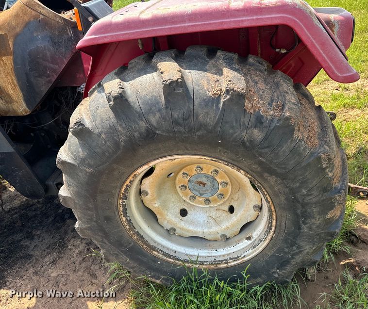 image for item EJ0617 Mahindra 4530 MFWD tractor