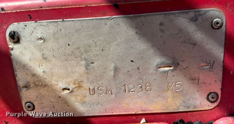 image for item EJ0617 Mahindra 4530 MFWD tractor