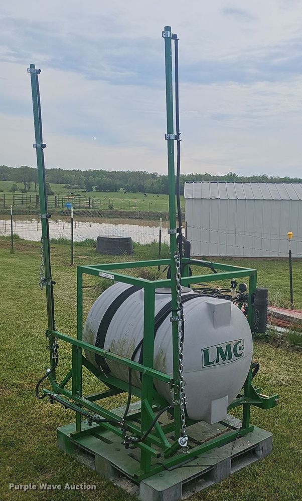 image for item EJ5351 LMC AG L1106 sprayer 