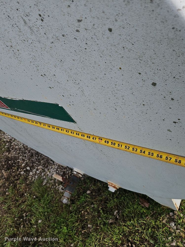 image for item EJ5364 Fuel tank