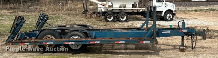 image for item EK4145 2000 Duo Lift 464014E sprayer trailer