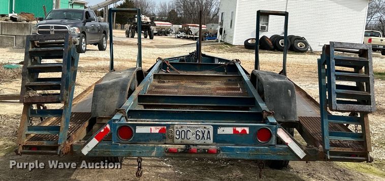 image for item EK4145 2000 Duo Lift 464014E sprayer trailer