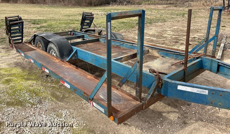 image for item EK4145 2000 Duo Lift 464014E sprayer trailer