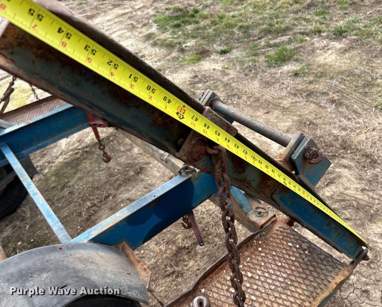 image for item EK4145 2000 Duo Lift 464014E sprayer trailer