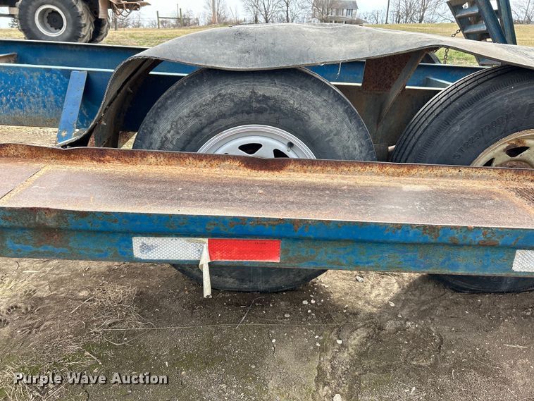 image for item EK4145 2000 Duo Lift 464014E sprayer trailer