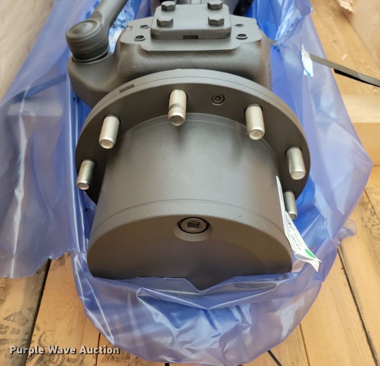 image for item KB9071 (2) Dana Italia front axles