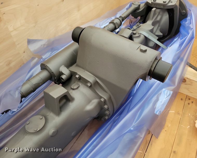 image for item KB9071 (2) Dana Italia front axles