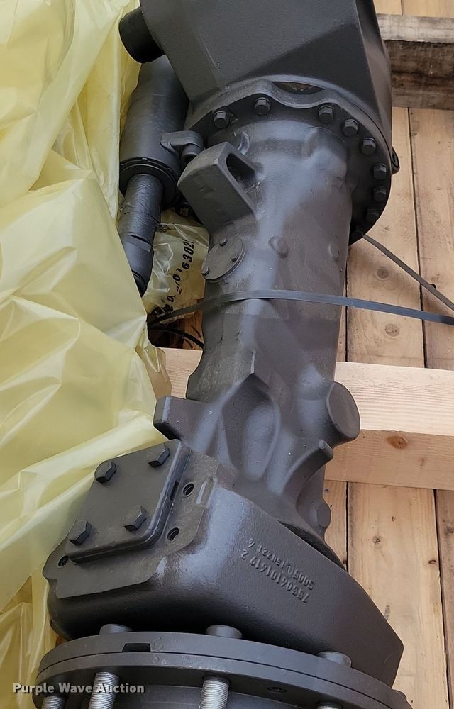 image for item KB9071 (2) Dana Italia front axles