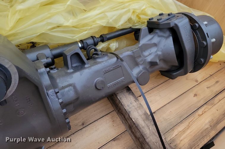 image for item KB9071 (2) Dana Italia front axles